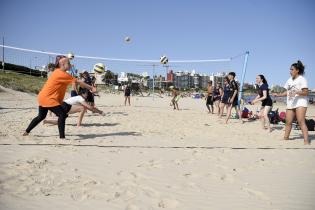 Actividades deportivas en la playa del Buceo