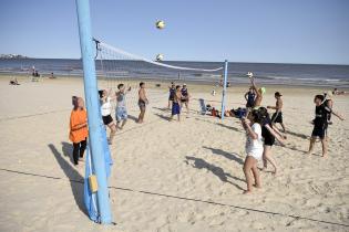 Actividades deportivas en la playa del Buceo