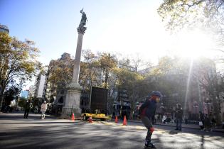Paseo de compras a cielo abierto Paseo de compras a cielo abierto