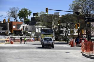 Habilitación del cruce Ricaldoni - Centenario hacia el Norte 