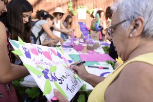 Inauguración de la plaza Las Pioneras