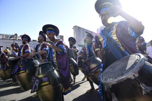 Desfile de Cuerdas de Tambores de la Movida Joven