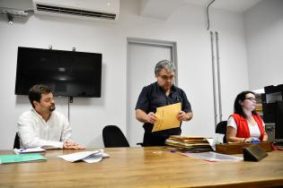 Apertura de ofertas de taxis accesibles Apertura de ofertas de taxis accesibles