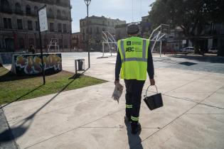  Trabajos de mantenimiento en Plaza de Deportes Nº1 en el marco del Programa ABC Oportunidad Trabajo