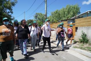 Recorrida por barrio Las Cabañitas en el marco del Plan ABC