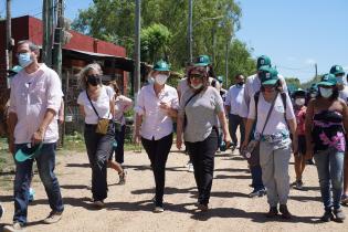 Recorrida por barrio Las Cabañitas en el marco del Plan ABC