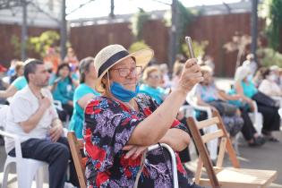 Cierre de actividades de la Secretaría de las Personas Mayores en plaza Las Pioneras 