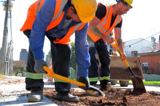 Obras viales en la calle Héctor Gerona  y Rambla Euskal Erría