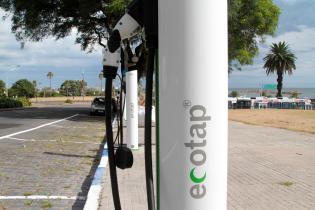 Centro de recarga para vehículos eléctricos Centro de recarga para vehículos eléctricos