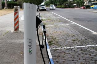 Centro de recarga para vehículos eléctricos Centro de recarga para vehículos eléctricos