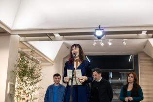exposición de Florencia Flanagan en el Subte inauguración en el Subteuración