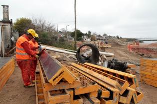 Obras de saneamiento en Playa Santa Catalina.