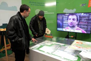 Stands de la Intendencia en la Rural del Prado