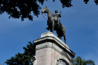 Monumento a Bruno Mauricio de Zabala