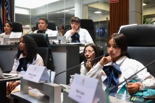 Concejo de niños y niñas visita la Junta Departamental de Montevideo Concejo de niños y niñas visita la Junta Departamental de Montevideo