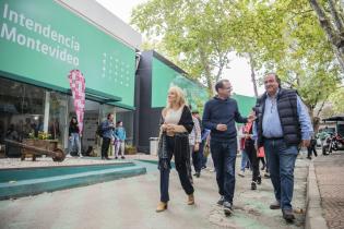 Recorrida de la Intendenta Carolina Cosse por la Semana Criolla del Prado 2022 