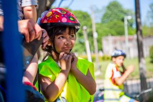 Actividad "Pedaleá el barrio" hasta la Unidad Agroalimentaria Metropolitana 