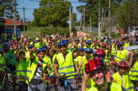 Actividad &quot;Pedaleá el barrio&quot; hasta la Unidad Agroalimentaria Metropolitana 