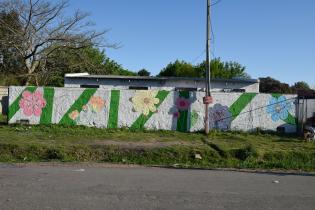 Pintada de mural con vecinos y vecinas del Barrio Nuevo Mendoza