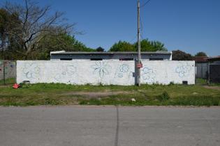 Pintada de mural con vecinos y vecinas del Barrio Nuevo Mendoza Pintada de mural con vecinos y vecinas del Barrio Nuevo Mendoza