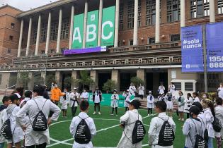 Visita de alumnas y alumnos de la escuela Nº 41 de Mercedes