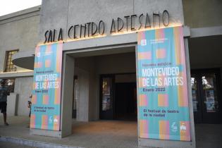 Montevideo de las Artes Teatro en el Centro Cultural Artesano