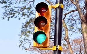 Semáforos Av. Centenario y Brito Foresti