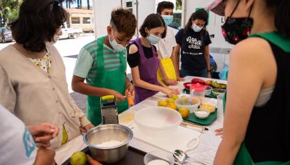 Taller de Cocina Uruguay para adolescentes en el Centro Comunal Zonal 17