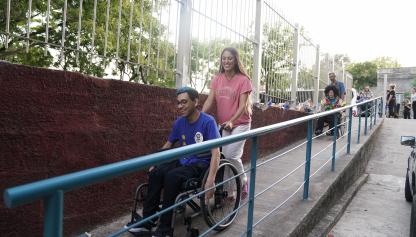 Festival accesible en el escenario popular Arbolito El Tejano