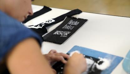 Confección de bolsas reutilizables de Hecha Bolsa