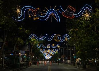 Luces en 18 de Julio por Carnaval