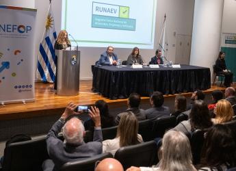  Lanzamiento del curso Destino RUNAEV