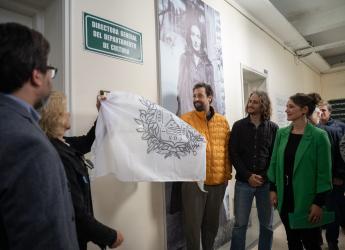  Colocación de placa en homenaje a Thomas Lowy