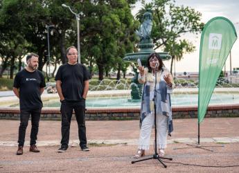 Inauguración de fotogalería por los 80 años del teatro de Verano