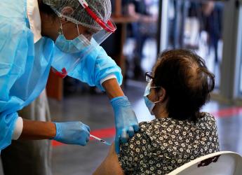 Inicio de vacunación por Covid-19 en Policlínica de Paso de la Arena