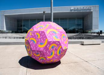 Pelotas de Conmebol en el Antel Arena