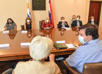 Reunión de trabajo por el programa con el BID