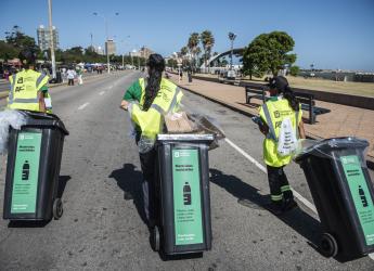 Operativo de limpieza del festival Montevideo Late 