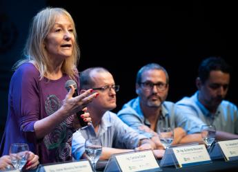 Firma de convenio entre la Intendencia y MVOT para el realojo de familias del barrio Ideal