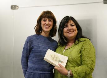 Declaración de visitante ilustre a la escritora española Irene Vallejo