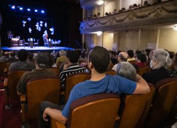 Todo bien mientras nos muramos por orden de ascendencia en el festival Montevideo de las Artes 