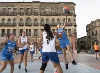 Torneo Jr. NBA en la plaza de Deportes Nº 1