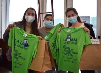 Entrega de kits de la carrera 5k UAM