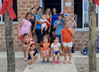 Tercera entrega de viviendas para realojos del proyecto Cauceglia