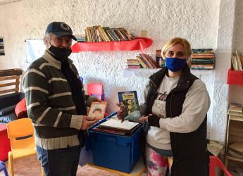 Donación de libros al Centro Cultural del Club Juventud Melilla