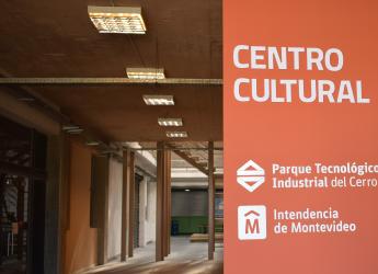 Sala de cine en el PTI Cerro