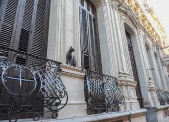 Refacción de fachadas en calle Pérez Castellano