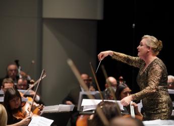 Orquesta Filarmónica de Montevideo en concierto