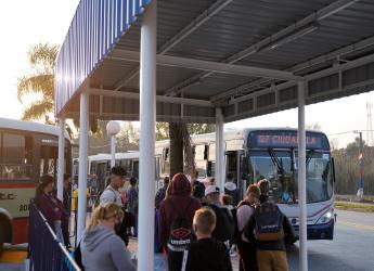 Inauguración de obras en la terminal de Paso de la Arena