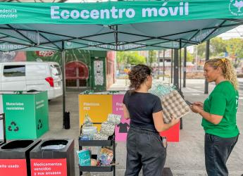 Ecocentro móvil en Terminal Goes 